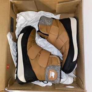 Sorel Snow Boots, Size 12 for boy or girl, a tan color